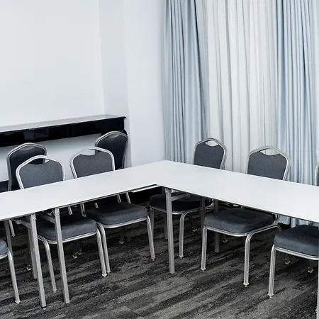 Business Life Bakirköy Otel
