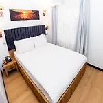 Business Life & Bakirkoey Hotel Estambul