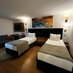 Hotel Business Life & Bakirkoey Estambul
