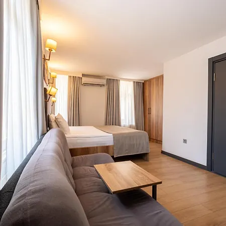 Business Life & Bakirkoey Hotel Istanbul