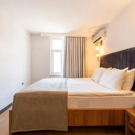Business Life & Bakirkoey 3* Istanbul