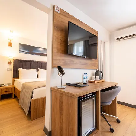 Business Life & Bakirkoey Hotel Istanbul
