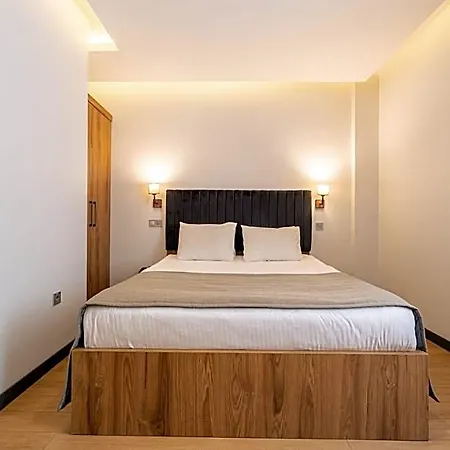 Hotel Business Life & Bakirkoey Istanbul