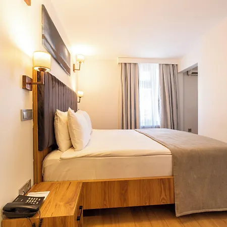 Hotel Business Life & Bakirkoey